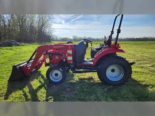 2025 Mahindra 1600 Series 1635 HST