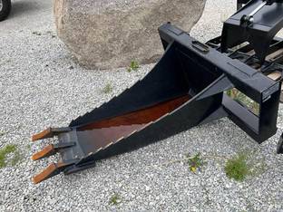 EDGE Stump Removal Bucket