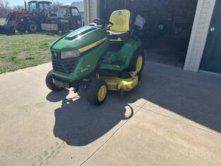 2017 John Deere X570