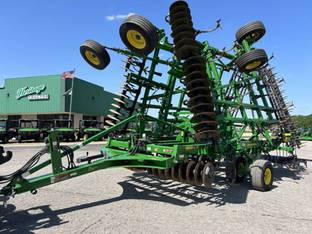 2021 John Deere 2330