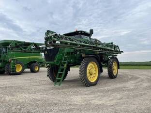 2018 John Deere R4045