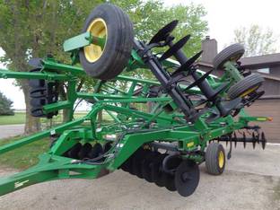 2011 John Deere 512