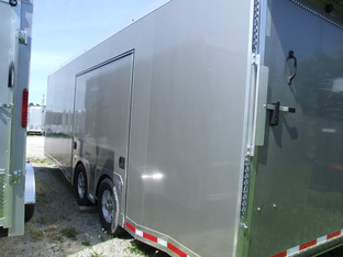 2024 Featherlite 4410