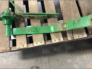 John Deere AA29651 RH Arm w/ hub