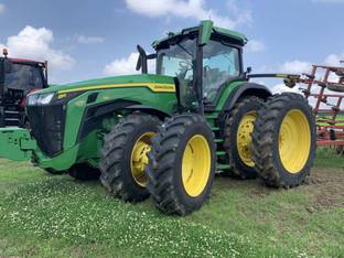 2023 John Deere 8R 310