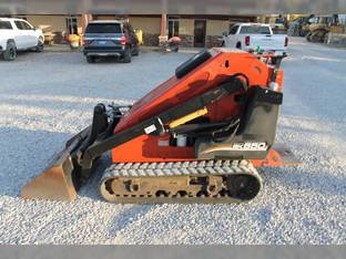 2008 Ditch Witch SK650