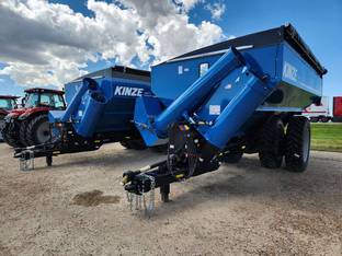 2024 Kinze 1121 Grain Cart