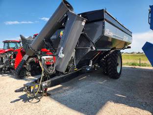 2024 Elmers Haulmaster 1300 Midwest Edition Grain Ca