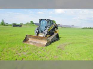 2011 New Holland C238