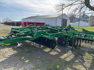 2023 Great Plains VT1100-30