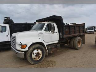 1998 Ford F800