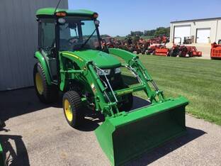2019 John Deere 3046R