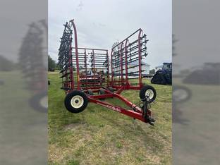 2023 McFarlane HDL1136-12