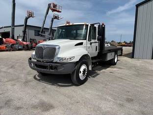 2006 International DURASTAR 4300