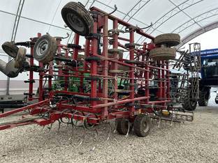 Case IH VIBRA-TINE 265