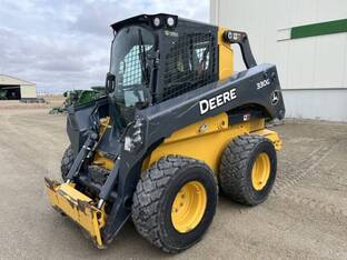 2019 John Deere 330G