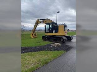 2019 Caterpillar 325F LCR