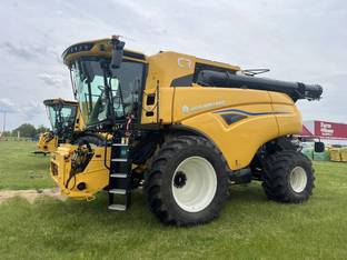 2024 New Holland CR9.90