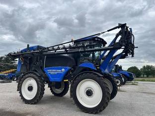 2023 New Holland SP310F