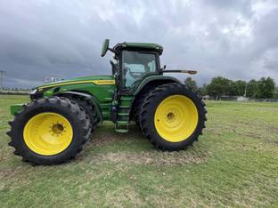 2023 John Deere 8R 310