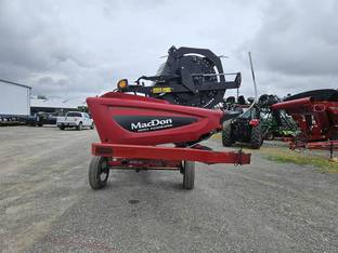 2016 MacDon Industries FD75