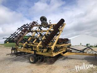 2008 Landoll 876-40-C