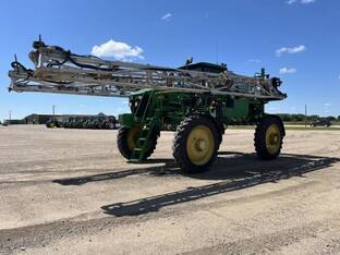 2012 John Deere 4830