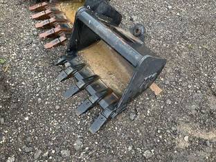 2022 Takeuchi 24INTB216QC