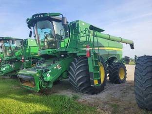 2020 John Deere S790