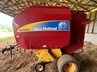 2013 New Holland BR7060