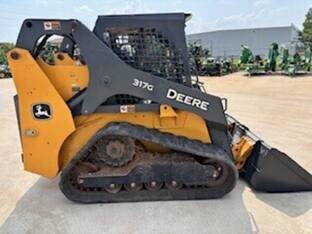 2019 John Deere 317G