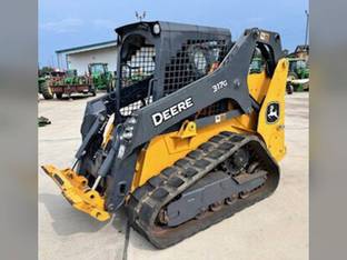 2021 John Deere 317G