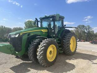 2023 John Deere 8R 310