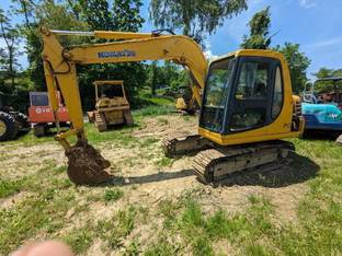 Komatsu PC60-7