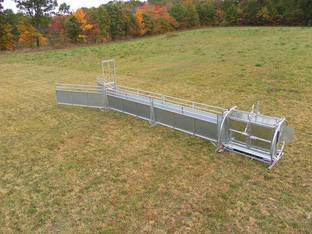 2025 D-S LIVESTOCK EQUIPMENT SYSTEM Q