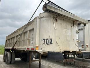 1984 CMC 27 FT END DUMP