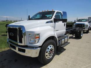 2025 Ford F750
