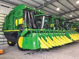 2020 John Deere CP690