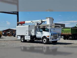 2009 Ford F750 XL