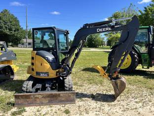 2019 John Deere 35G