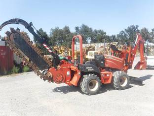 2011 Ditch Witch RT80