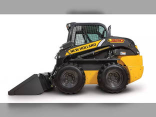 2022 New Holland L320