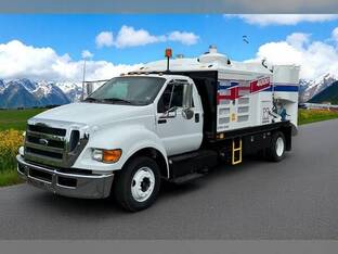 2013 Ford F650 SD