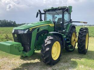2022 John Deere 8R 250