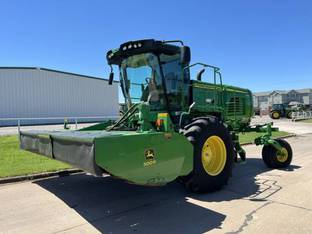 2021 John Deere W235