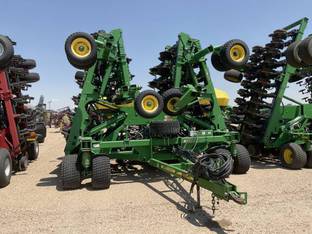 2015 John Deere 1890
