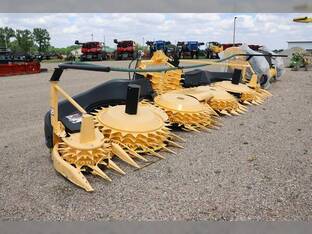 2023 New Holland 750BFI
