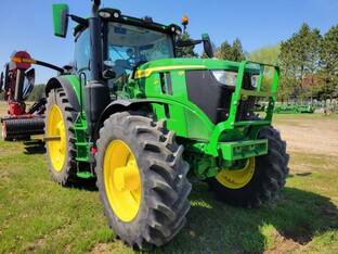 2024 John Deere 6R 215