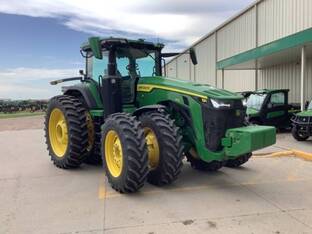 2023 John Deere 8R 370