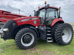 2012 Case IH Magnum 235